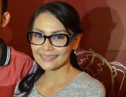 Tessa Kaunang Keberatan Sandy Ajari Anak tentang Islam