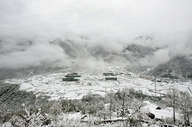 Pejabat Tiongkok Ditembak Mati di Pegunungan Tibet