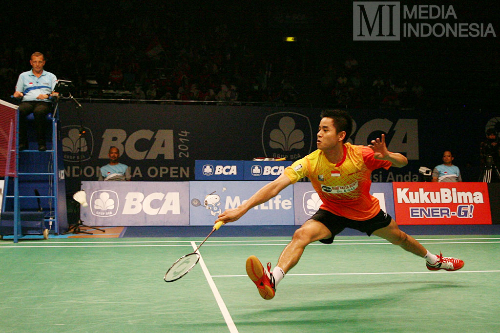 Simon Tumbang di Perdelapan Final