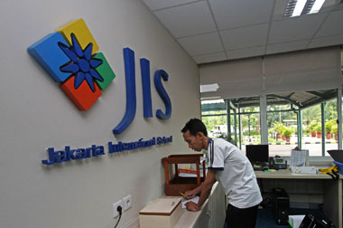 10 Jam Diperiksa, Tiga Guru JIS Dicecar Puluhan Pertanyaan