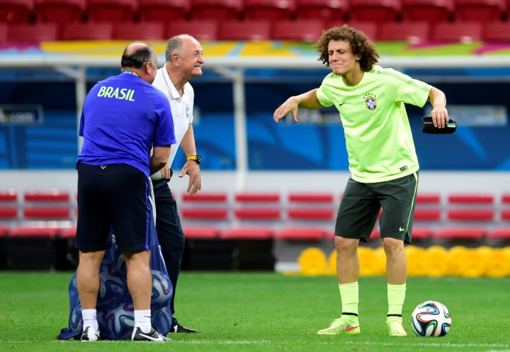 Scolari: Jika Bisa Pilih, Lebih Baik Bukan Cile