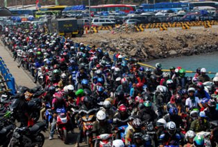 Pemerintah akan Bangun Jalur Khusus Motor di Pelabuhan Merak
