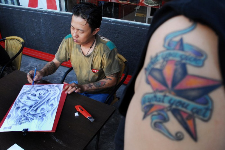 Warga Brasil Penggila Tato