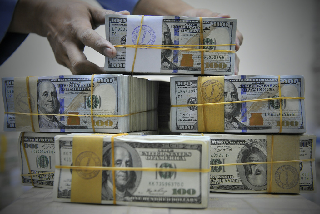 Rupiah Rabu Pagi Melemah ke Posisi 12.019