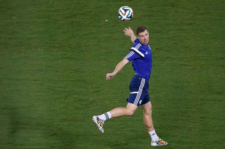 Dzeko Dendam Golnya ke Gawang Nigeria Dianulir  