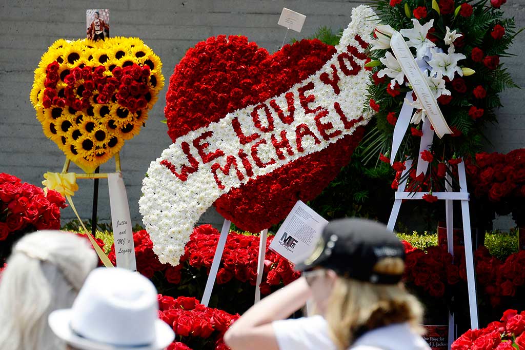 Penggemar Peringati 5 Tahun Kematian Michael Jackson