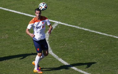 Van Persie Minta Belanda Tetap Waspadai Meksiko