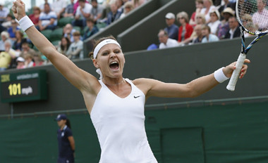 Kalahkan Smitkova, Safarova Melaju ke Perempat Final