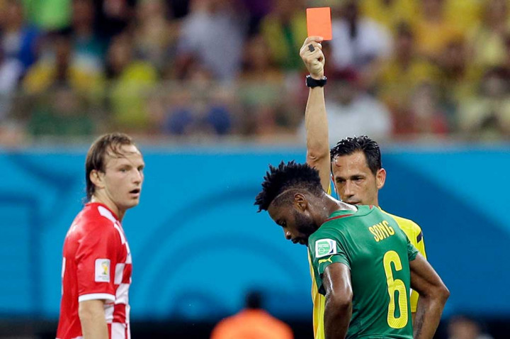 Kamerun Investigasi Kecurangan Alex Song Dkk di Piala Dunia 