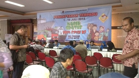 Pria Ini Ikut Mudik Gratis Kemenhub Naik Kapal