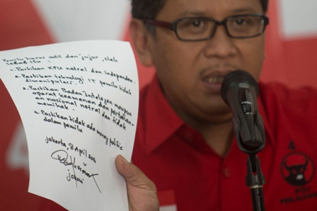 Jubir Jokowi-JK: Elektabilitas Prabowo Rendah, Jokowi Disebut Komunis 