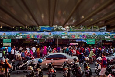Tiap Ramadan Tiba, Pedagang Takjil Benhil Raup Rezeki