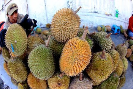 Tips Berpuasa Bagi Penderita Asam Urat