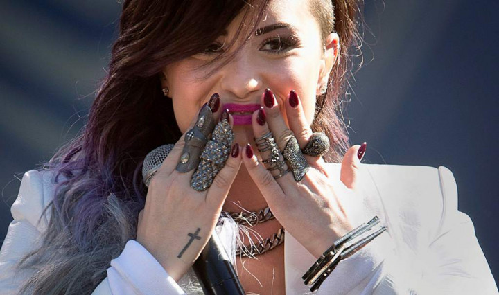 Ups! Demi Lovato Doyan Humor Cabul