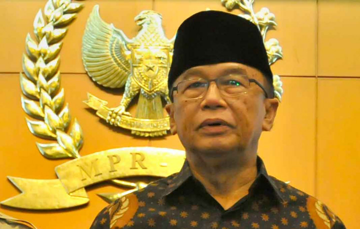 Ketua MPR: TV One secara Brutal Serang Jokowi