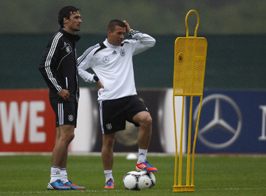 Hummels dan Podolski Telah Berlatih Kembali