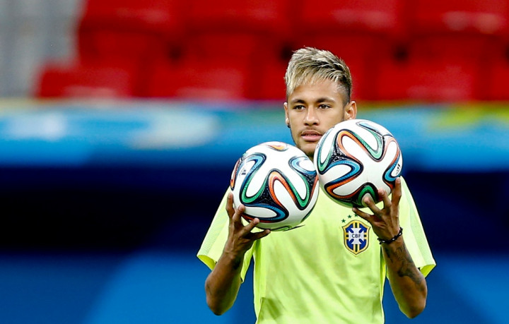 Ronaldo: Neymar Seperti Anak Kecil