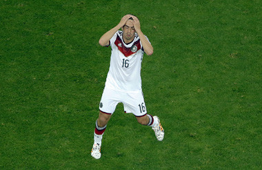 Jerman Menang Tipis, Lahm: Yang Penting Menang!