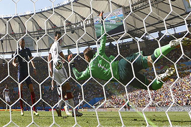 Jerome Boateng: Manuel Neuer Fantastis!