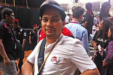 Tompi Juga Ciptakan Lagu Untuk Jokowi-JK