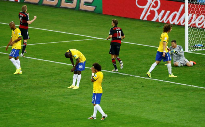 Brasil Hancur Lebur Digilas Panser