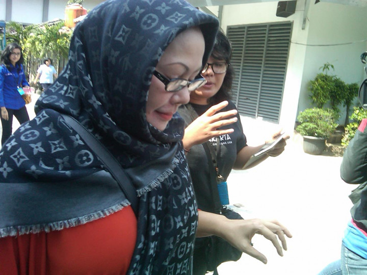 Dari LV Sampai Dior, Busana Atut Saat Nyoblos di Rutan