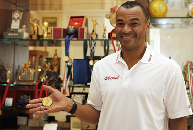 Cafu Mengaku Diusir dari Ruang Ganti Timnas Brasil