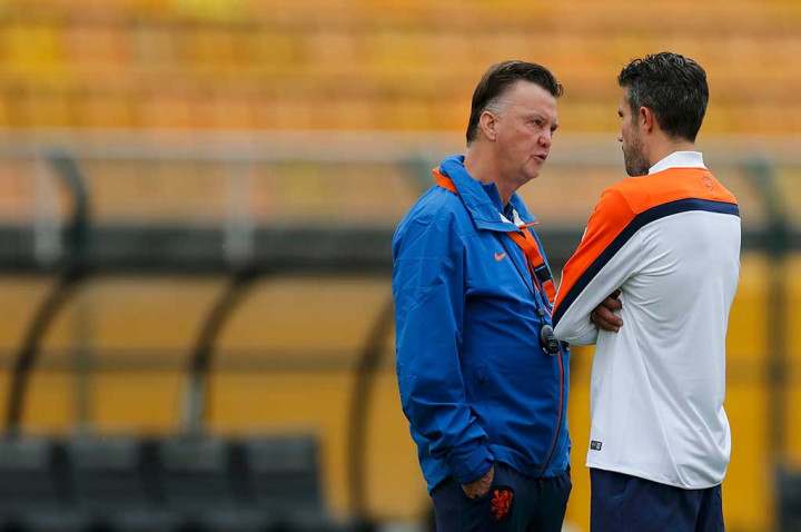 Belanda Menanti Titah Van Gaal