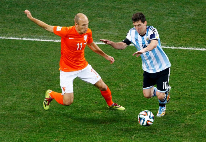 Belanda dan Argentina Masih Kesulitan Cetak Gol