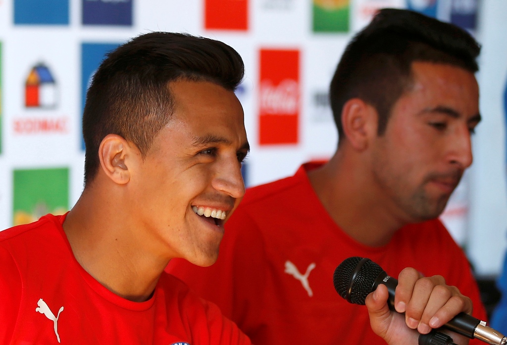Alexis Sanchez (Foto: Reuters/Toru Hanai)