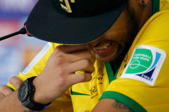 Neymar akan Saksikan Laga Terakhir Brasil 