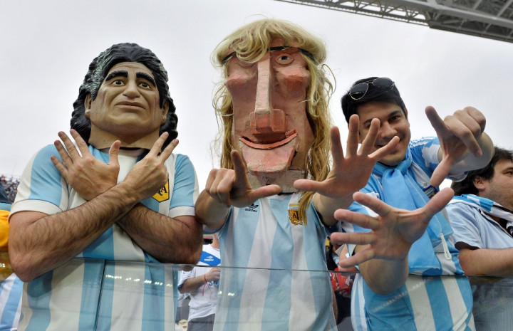 Persiapan Final, Argentina Dibantu Maradona