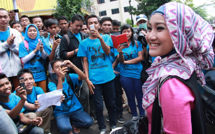 <i>Ngabuburit</i>, Fatin Suka Lakukan Ini