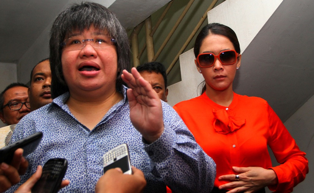 Maia Estianty & pengacara AQJ, Lidya Wongsonegoro  (Foto:Antara/Teresia May)