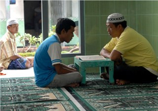 Guru Ngaji di Aceh Tengah Dapat Uang Lelah Rp6 Juta