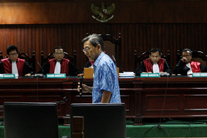 KPK Tunggu Laporan JPU untuk Tentukan Nasib Boediono