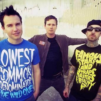 Blink 182 Mantap Rilis Album Baru