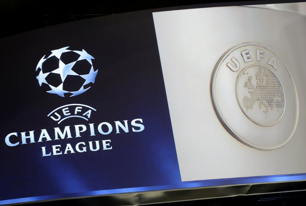 UEFA (Foto: REUTERS/Jean Pierre Amet)