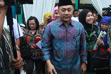 Menhut: Sistem Verifikasi Kayu tetap Dilaksanakan Awal 2015