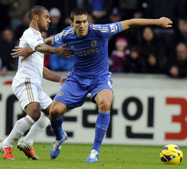 Romeu Bertahan di Chelsea