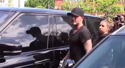 Tinggalkan Anak di Mobil, David Beckham Dikecam