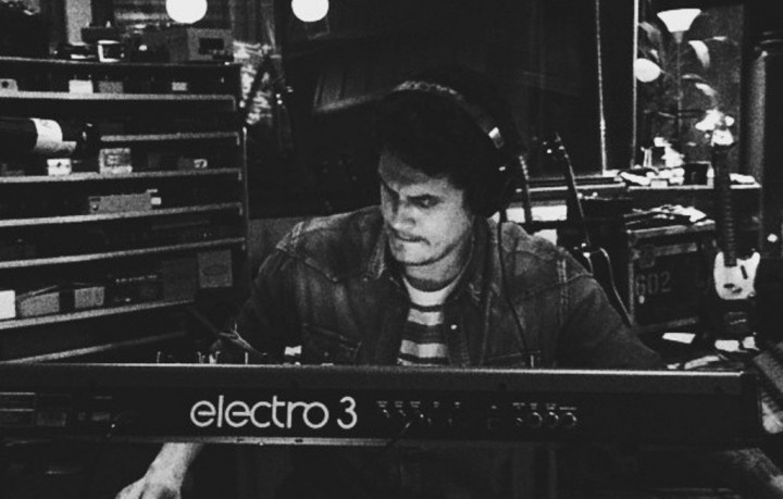 Wah! John Mayer Gelar Konser Rahasia di Bali