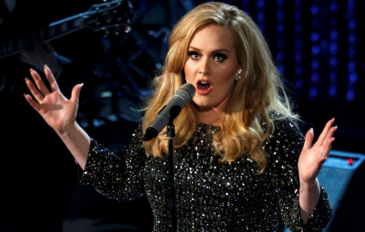 Ternyata, Adele Takut Difoto 