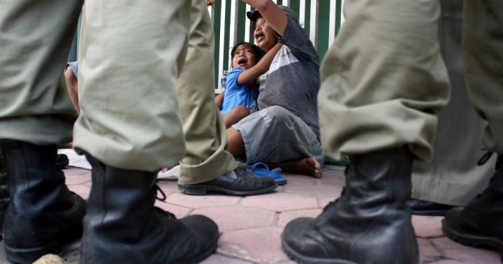 Pengemis Berkedok Petugas Kebersihan Digelandang Petugas Dinsos