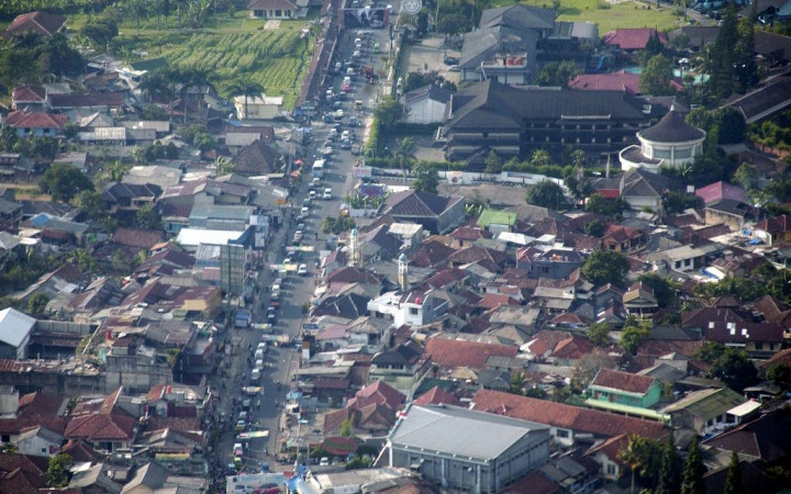 Lebaran Kedua, Lalin Puncak Bogor Naik 30%