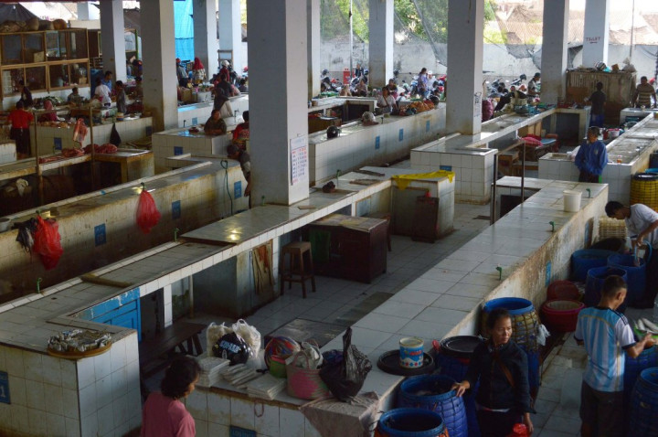 Aktivitas Perdagangan di Depok Belum Normal