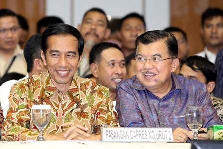 Politikus Harus Rela Melepas Jabatan Politik Ketika Menjadi Menteri