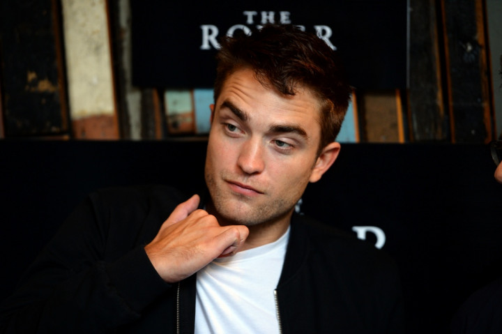 Pattinson Ogah Ingat Kisah Cintanya dengan Stewart