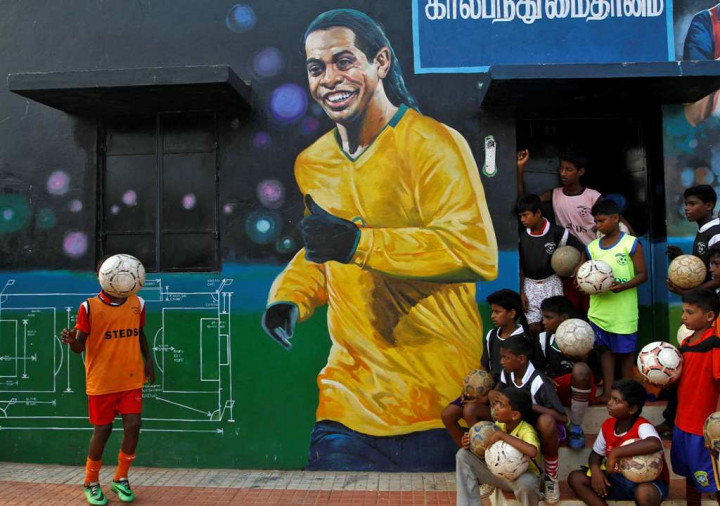   Ronaldinho Segera Merapat ke New York Red Bulls? 