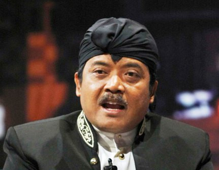 Komedian Mamiek Srimulat Tutup Usia 